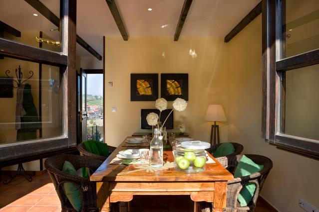 Apartamentos Santillana Del Mar Exterior photo